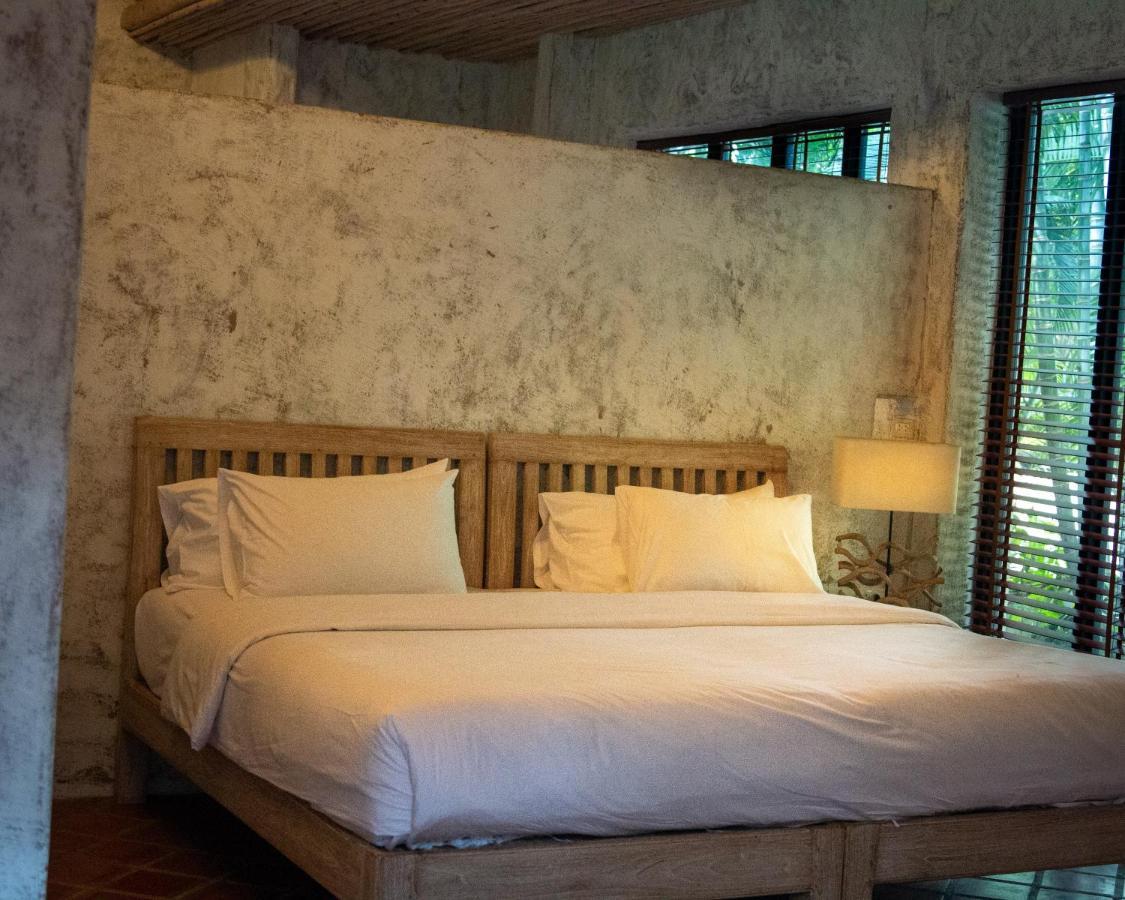 Baanpong Lodge San Kamphaeng Dış mekan fotoğraf