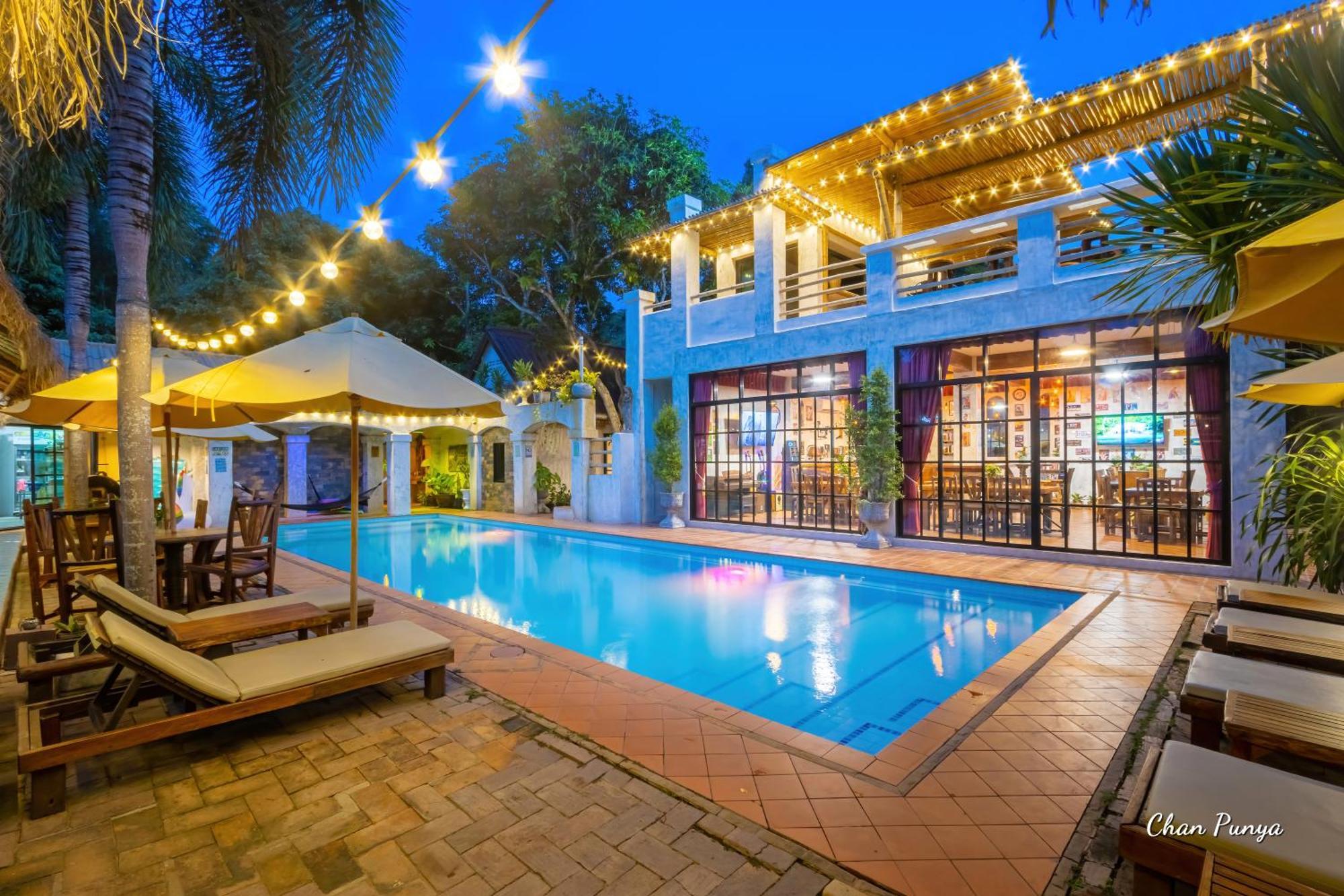 Baanpong Lodge San Kamphaeng Dış mekan fotoğraf