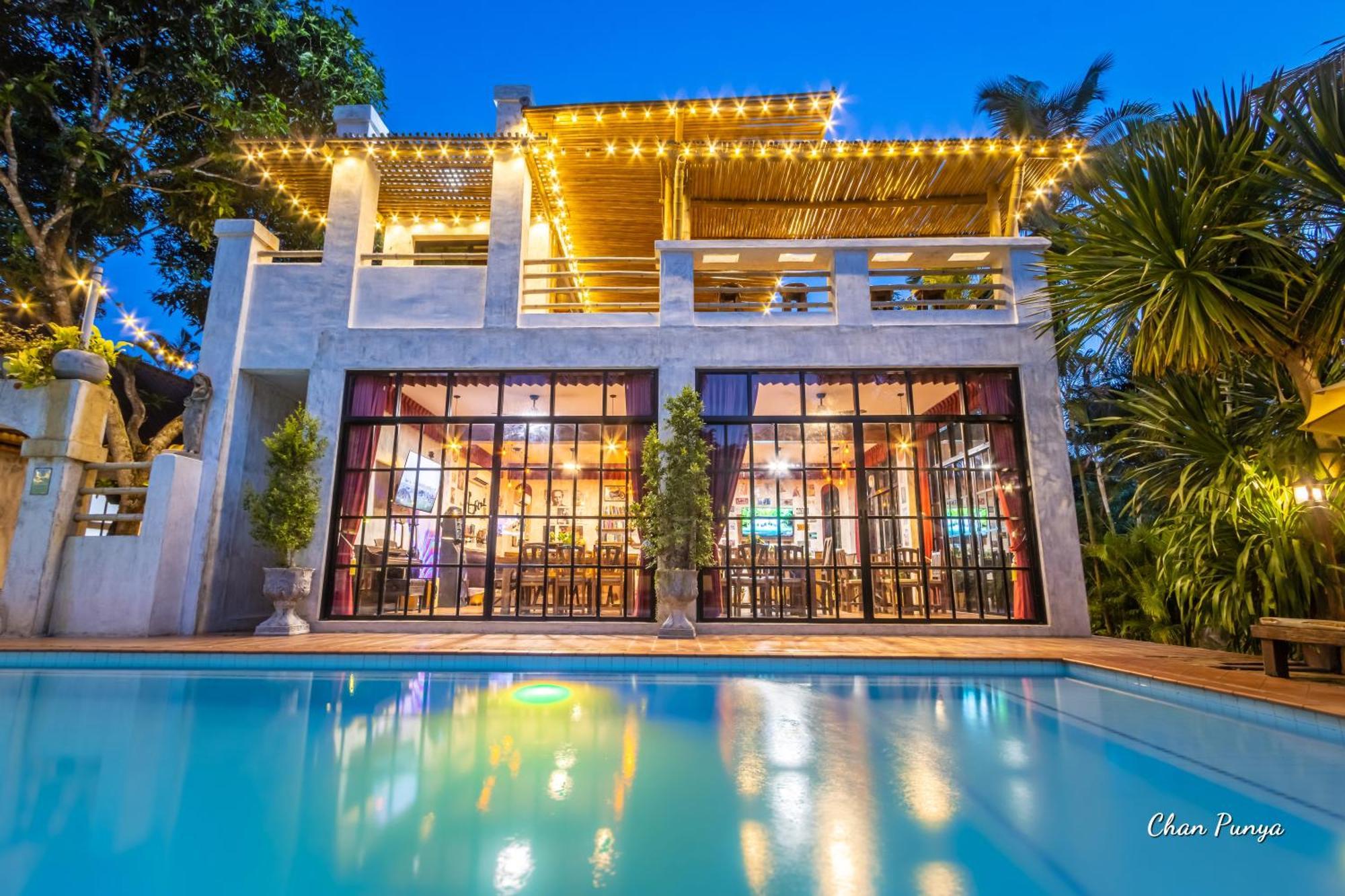 Baanpong Lodge San Kamphaeng Dış mekan fotoğraf