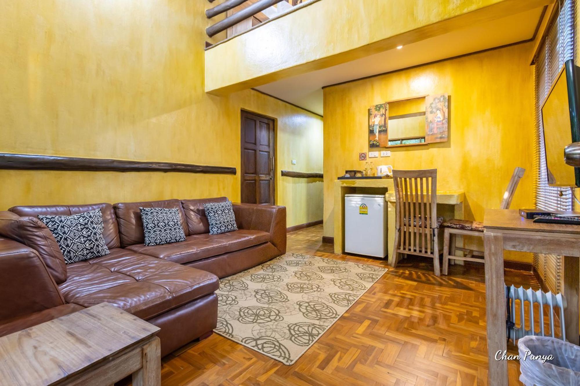Baanpong Lodge San Kamphaeng Dış mekan fotoğraf