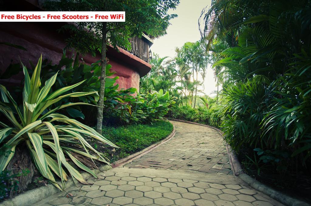 Baanpong Lodge San Kamphaeng Dış mekan fotoğraf